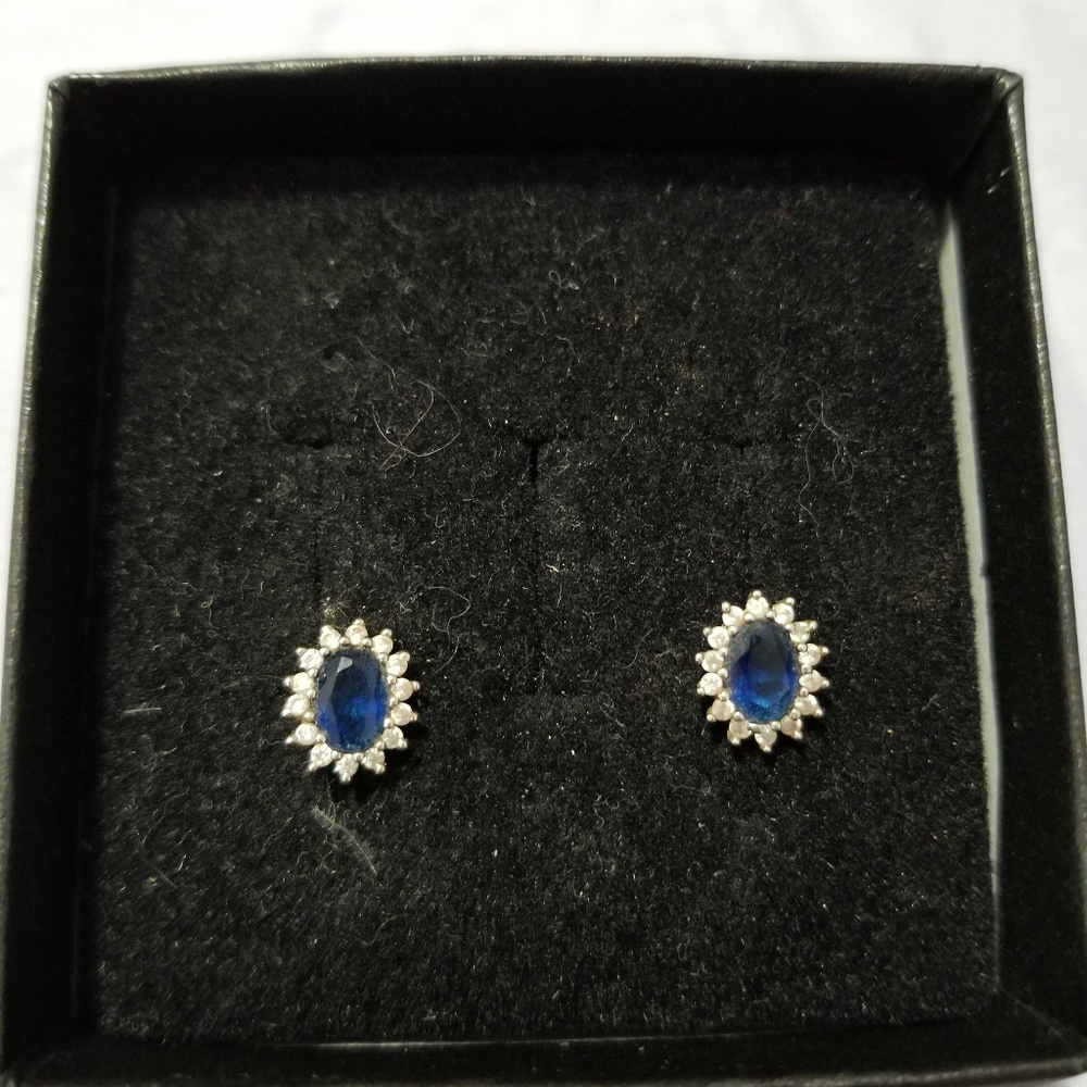 White and blue sapphire earrings